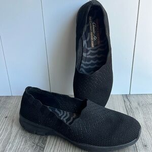 Sketchers Classic Fit Air Cooled Memory Foam Women's Size 10